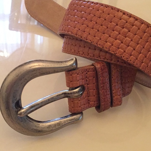 Talbots belt - Picture 2 of 4